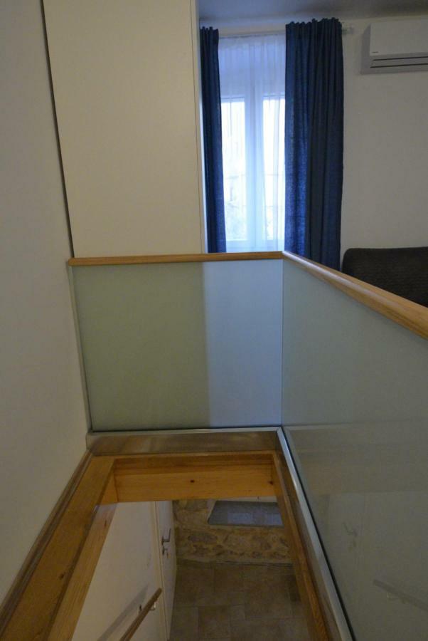 Apartments And Rooms Oliva 茨雷斯 外观 照片
