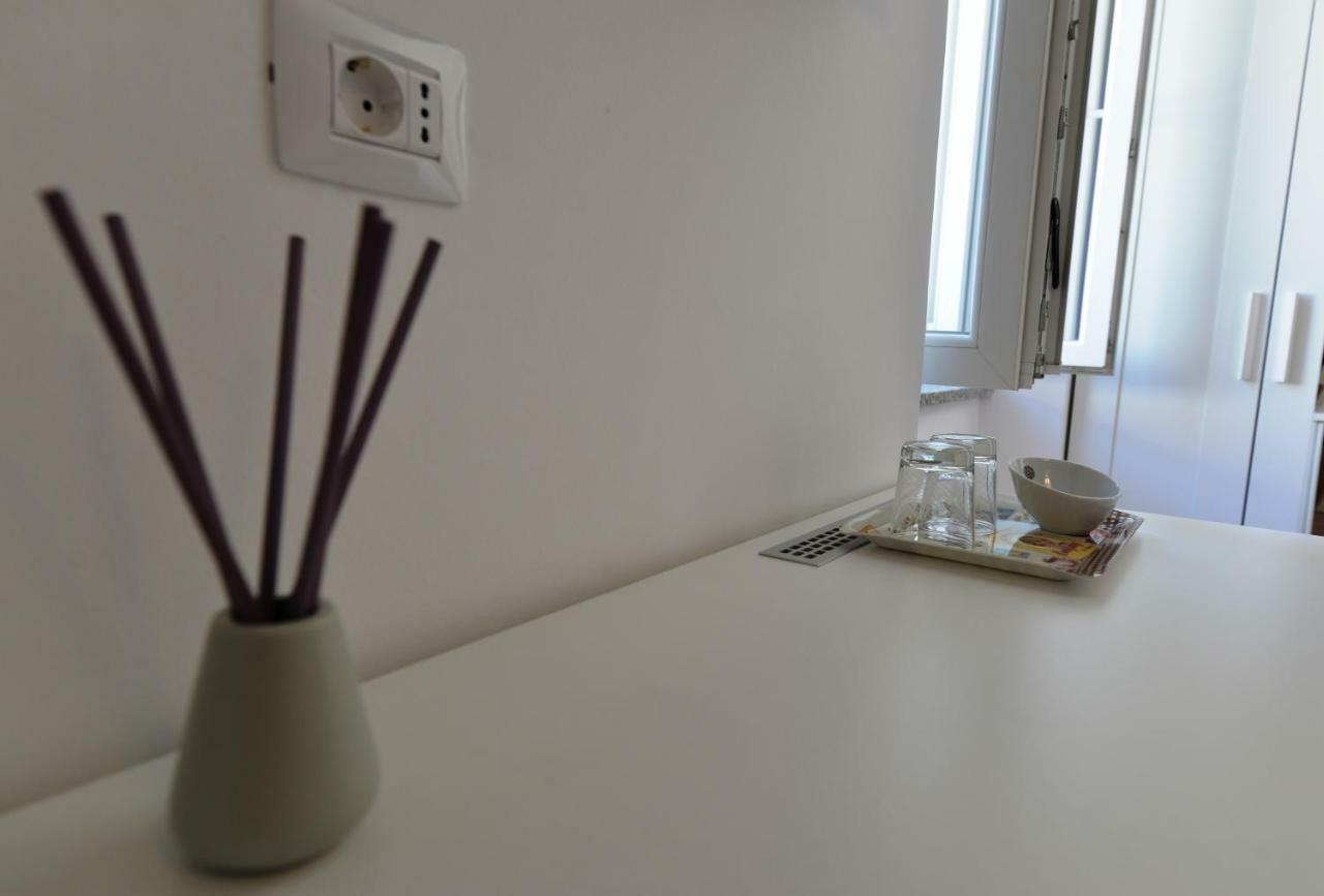 Apartments And Rooms Oliva 茨雷斯 外观 照片